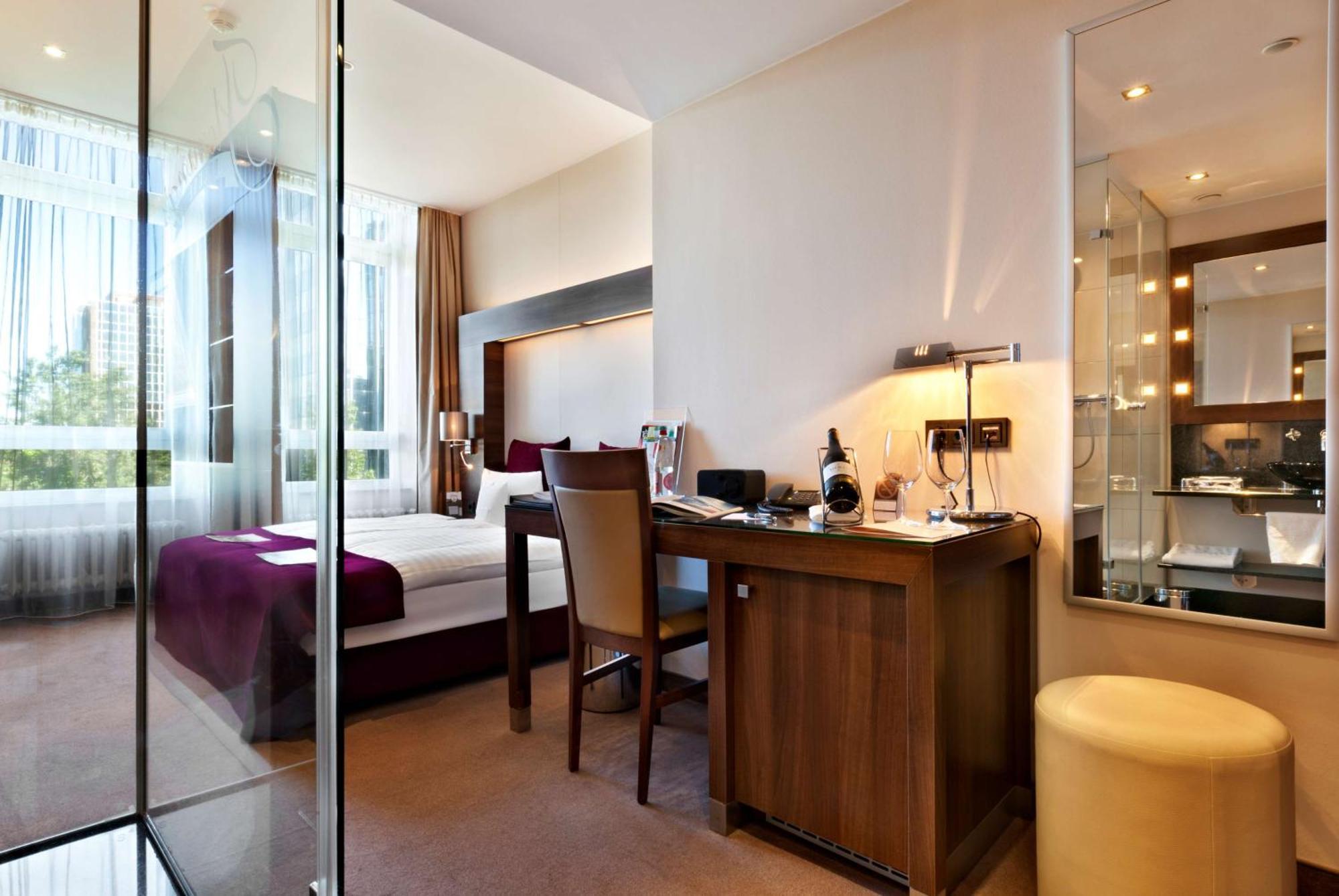 Flemings Selection Hotel Frankfurt-City Frankfurt am Main Bagian luar foto