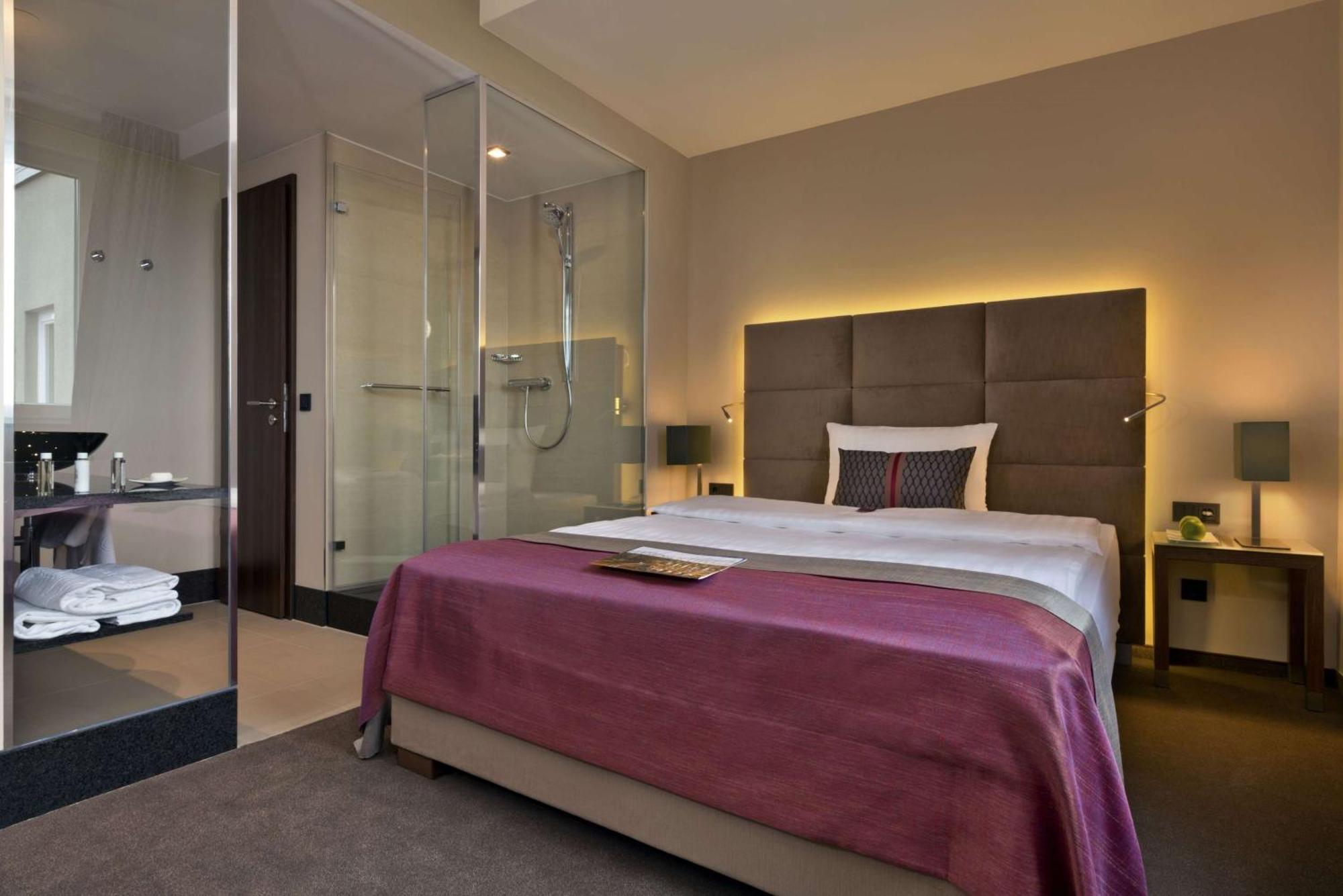Flemings Selection Hotel Frankfurt-City Frankfurt am Main Bagian luar foto