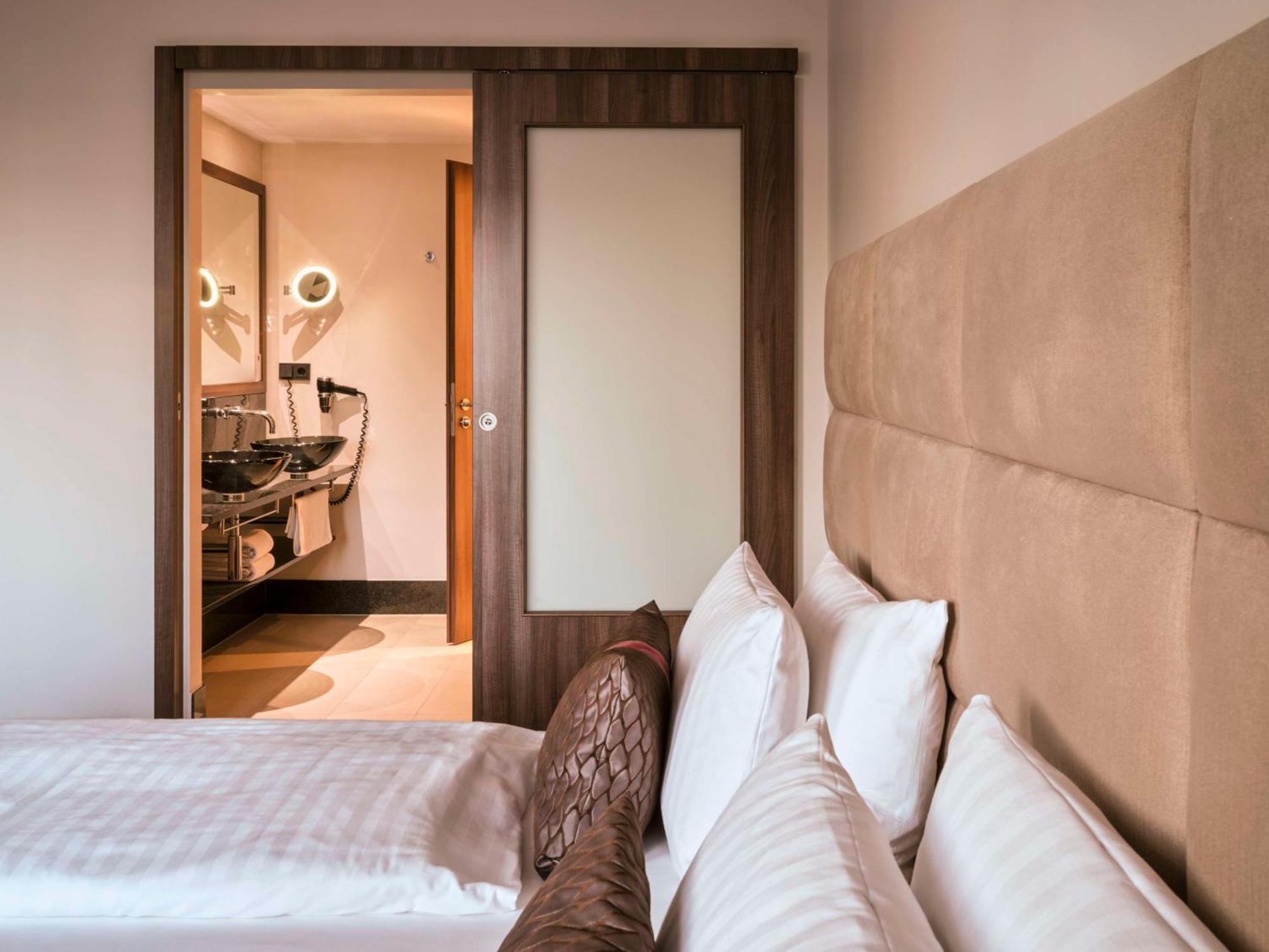 Flemings Selection Hotel Frankfurt-City Frankfurt am Main Bagian luar foto